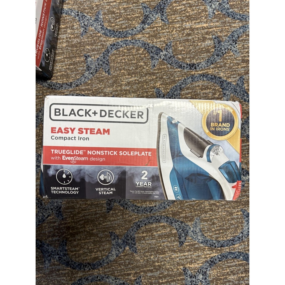 Black+Decker Easy Steam Compact Iron TrueGlide Nonstick SmartSteam Vertical‎